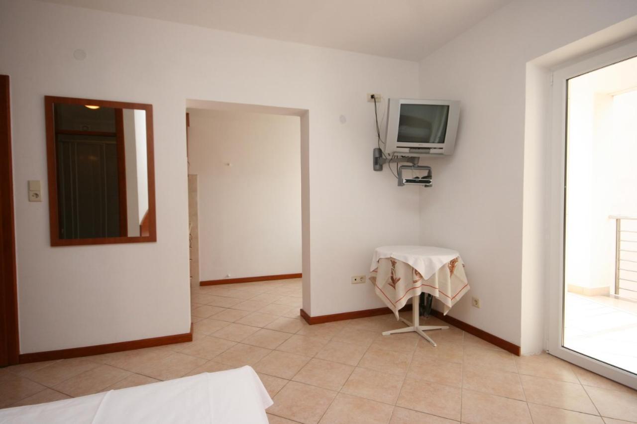 Apartment Novalja 6398C Extérieur photo
